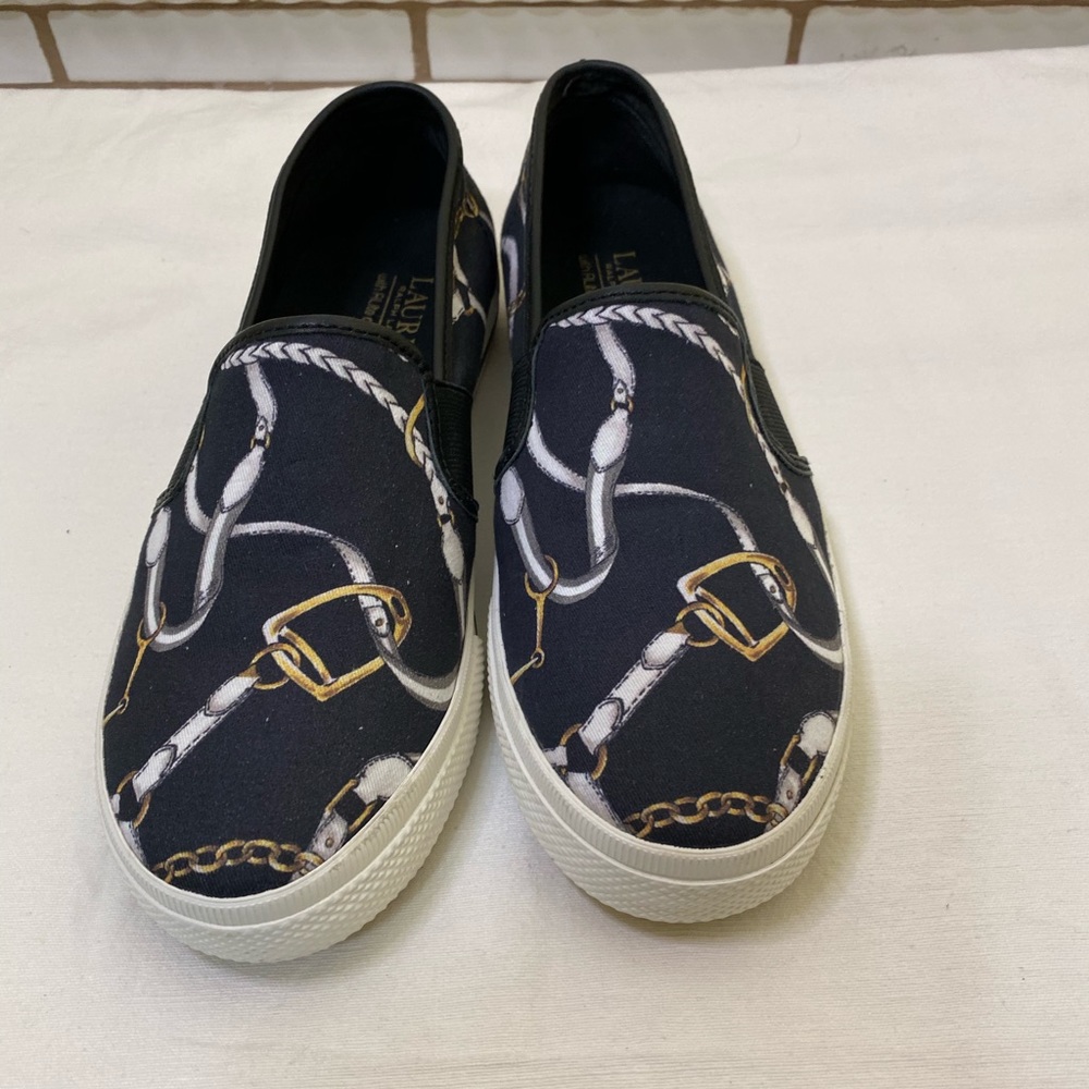 LAUREN CAUSAL SHOES